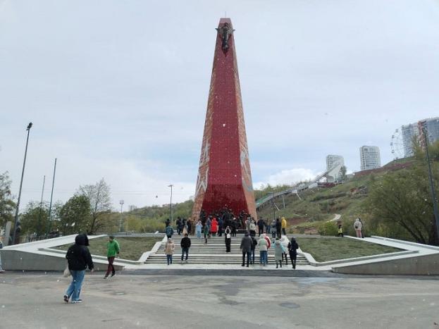 В нижегородском парке Победы открылась стела «Город трудовой доблести», установленный в честь трудового подвига горьковчан, за который Нижний Новгород был удостоен звания «Город трудовой доблести».