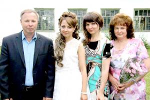 Крепкой семье Фадеевых из Атемасова 31 год, именно столько Алексей Михайлович и Марианна Михайловна состоят в браке